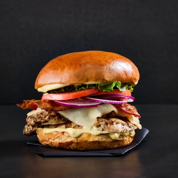 GRILLED CHICKEN BURGER